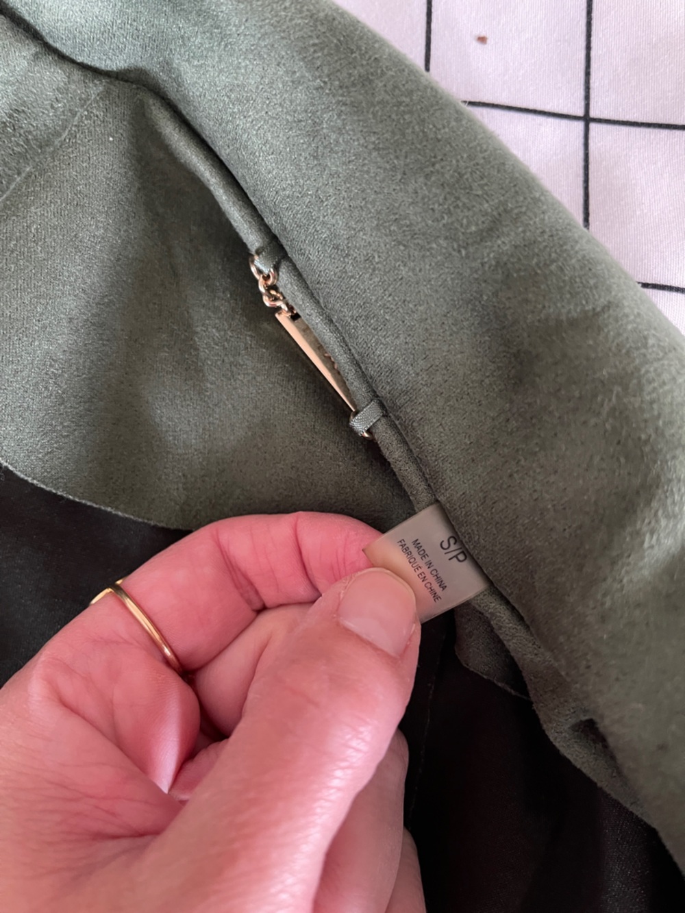 T Tahari Olive Green Belted Faux Leather Suede Trench Coat - Picture 2 of 6